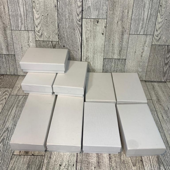 28 White jewelry boxes in different sizes - Picture 11 of 11